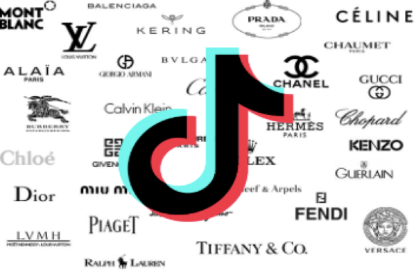 Fashion and TikTok: the most unexpected pairing of the decade
