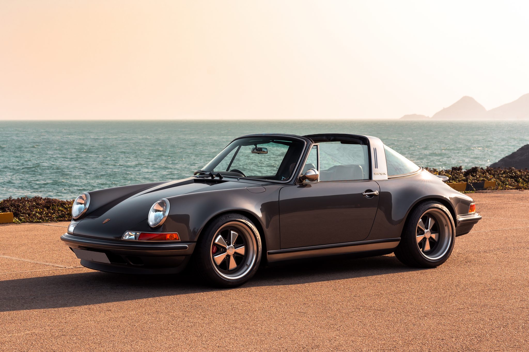 Here’s a Porsche 964 Targa photo series by Lucas Tam – The Connector