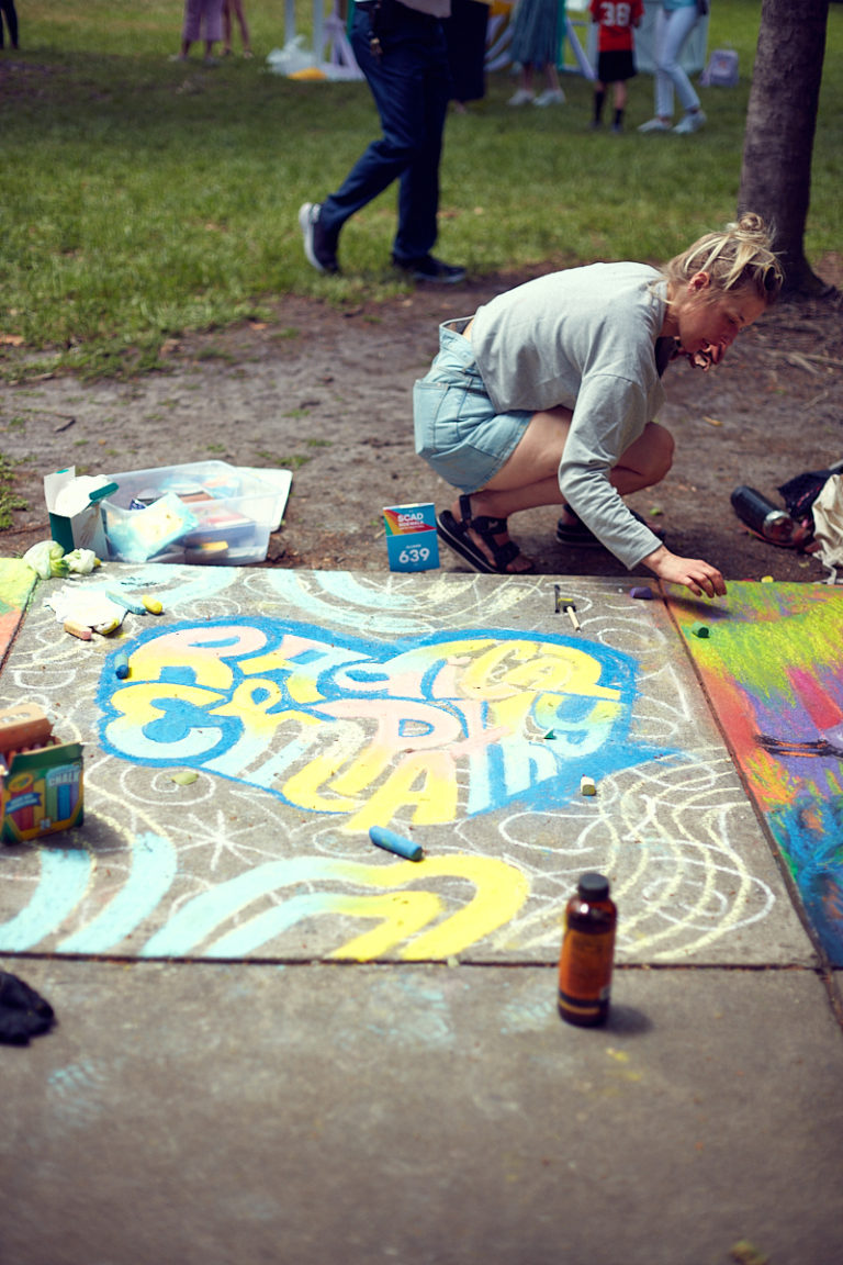 Check out photos from SCAD Savannah’s 2022 Sidewalk Arts Festival The